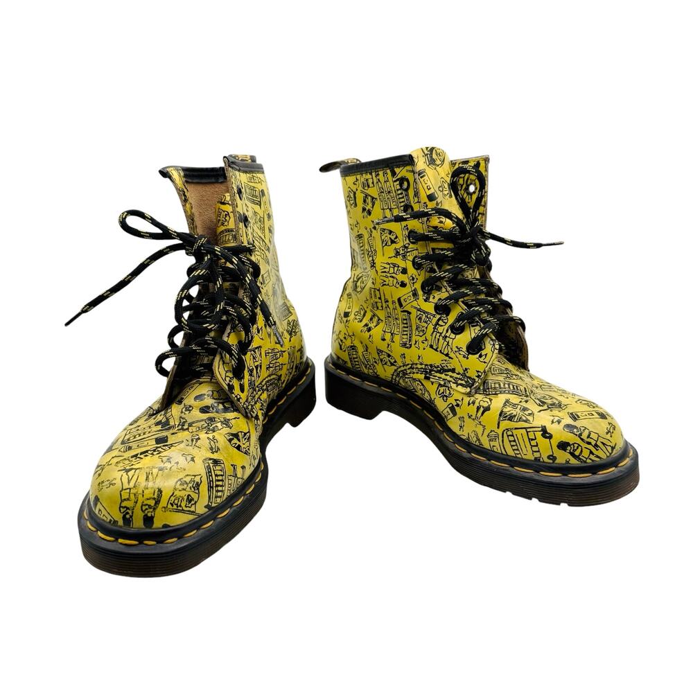 Vintage Dr. Martens Made England Yellow‎ London Icons Boots Size 4 UK